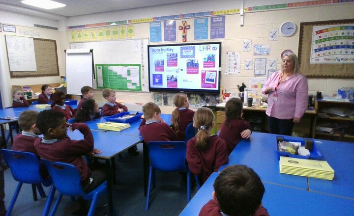 Image of Laura Hartley from Merchandise 4 Impact has visited the children today to discuss potential future careers.